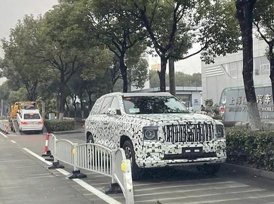 坦克800路试谍照曝光